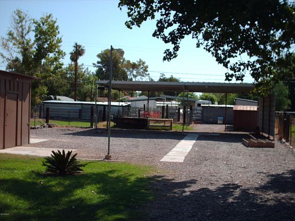 5th image of 529 S El Dorado