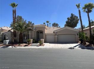 321 Angels Trace Ct, Las Vegas, NV 89148