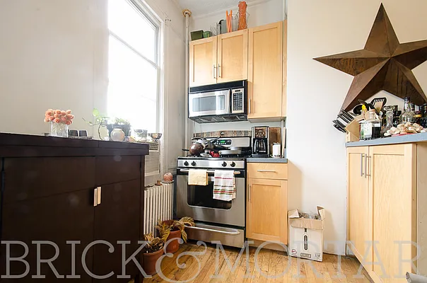 Rented by Brick&Mortar | media 12