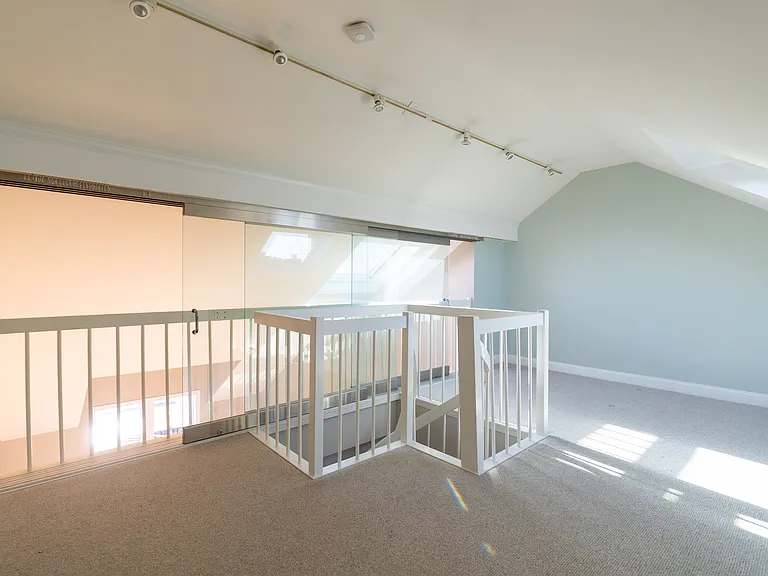 606 Chandlers Wharf — Photo 20