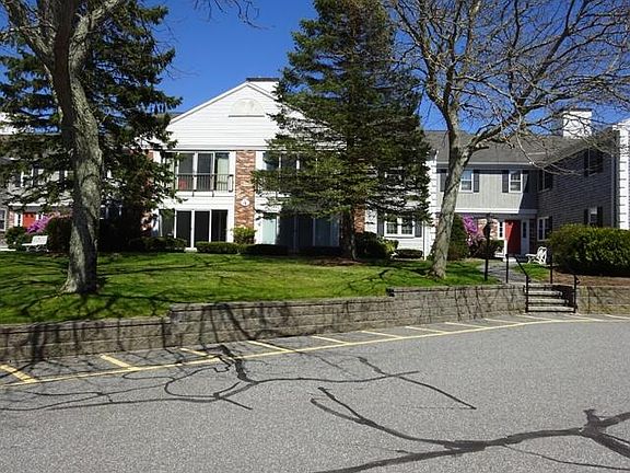 3rd image of 88 Highview Drive #88