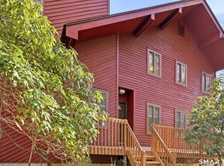 136 Hoyts Hill, Bethel, CT 06801