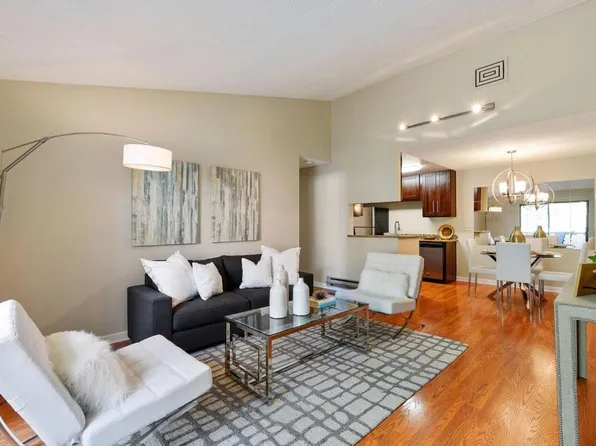 853 Woodside Way APT 233, San Mateo, CA 94401