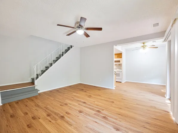 3333 Comly Rd APT 42, Philadelphia, PA 19154