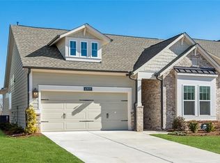 6909 River Rock Dr, Flowery Branch, GA 30542