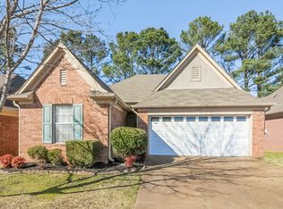 1107 Breezy Valley Dr, Cordova, TN 38018