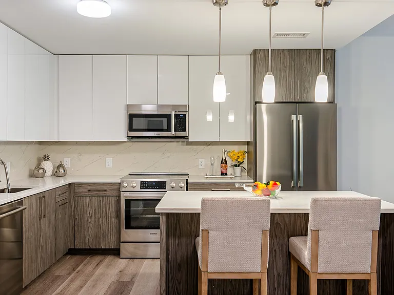 771 Harrison Ave #304 — Photo 3