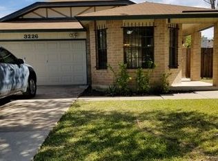 3226 Bear Springs Dr, San Antonio, TX 78245