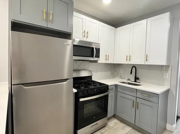 85 Zabriskie Street image 1 of 7