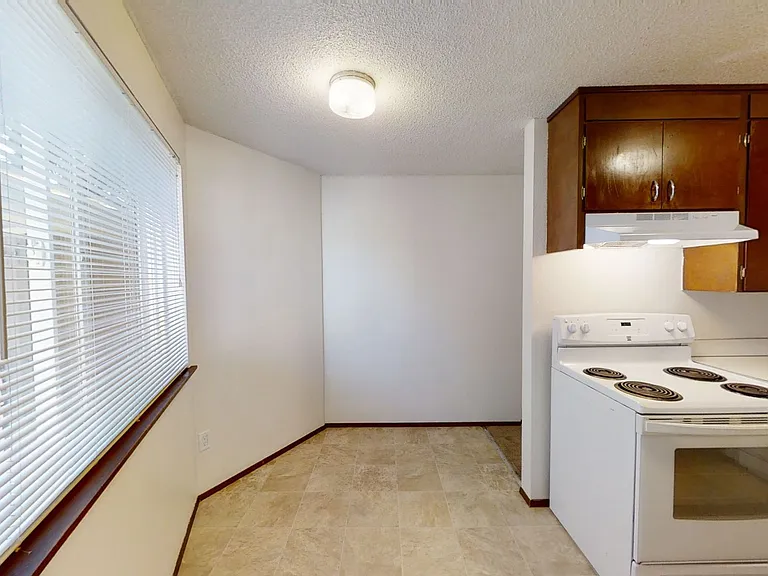 Washington Terrace Apartments — Photo 8