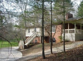 771 Holly Dr, Blairsville, GA 30512