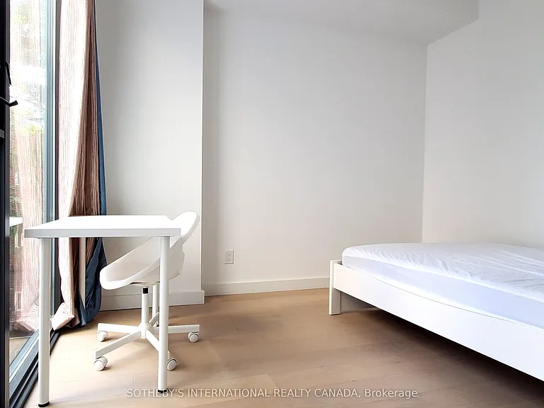 81 Wellesley St E #305 — Photo 10