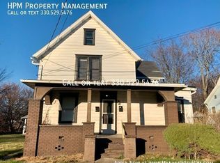 1721 3rd St SE #2, Canton, OH 44707