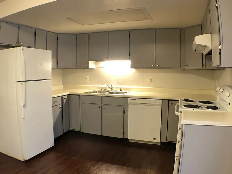 3800 Parsons Ave — Photo 15