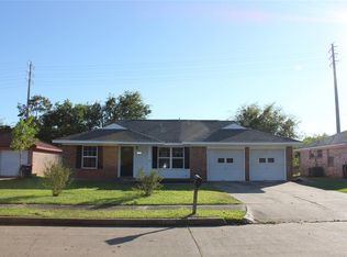 1831 W 11th St, Freeport, TX 77541