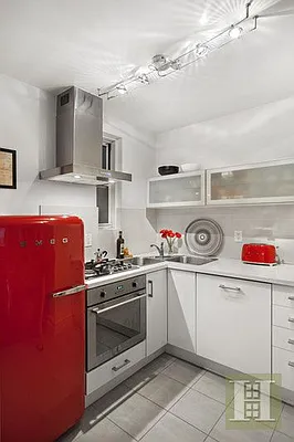 Sold by Halstead Real Estate | media 12