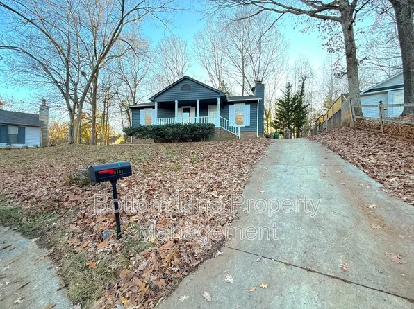 8105 Chrisbry Ln, Charlotte, NC 28215