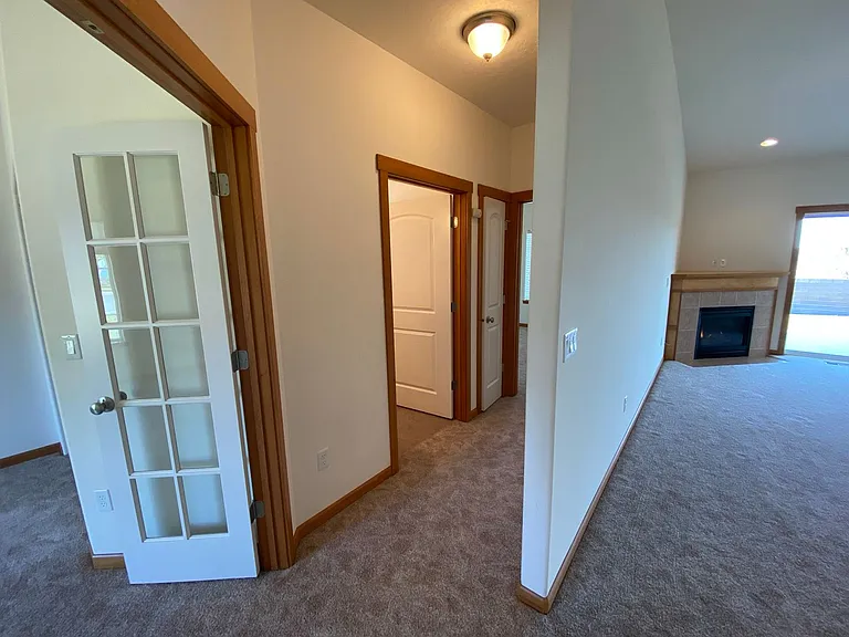 3511 Hovley Ln — Photo 29