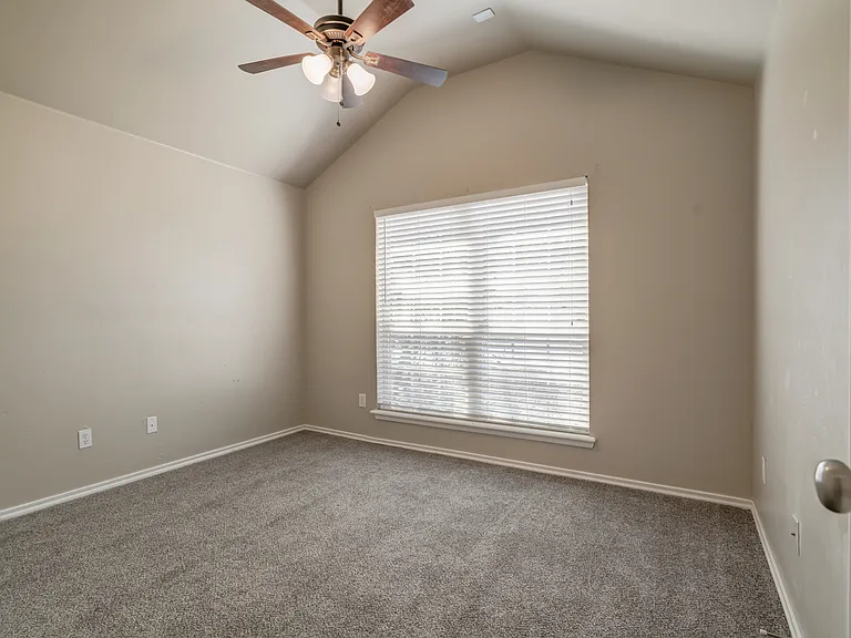 16024 Okalee Ln — Photo 31