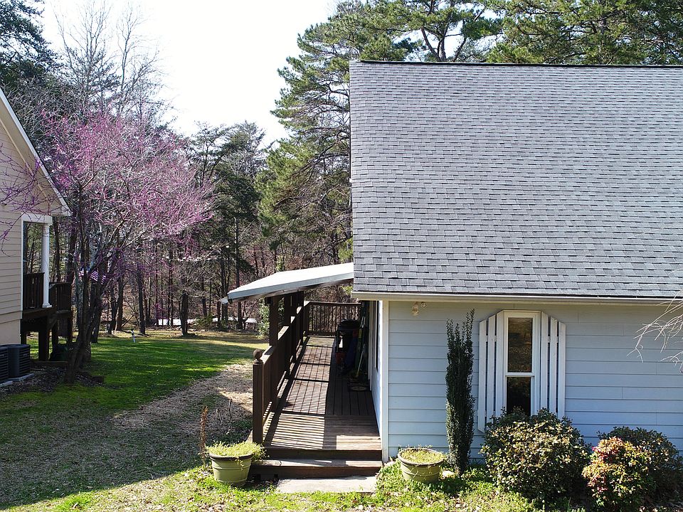 1st image of 4040 Merritt Dr