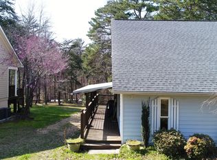 4040 Merritt Dr, Cumming, GA 30041