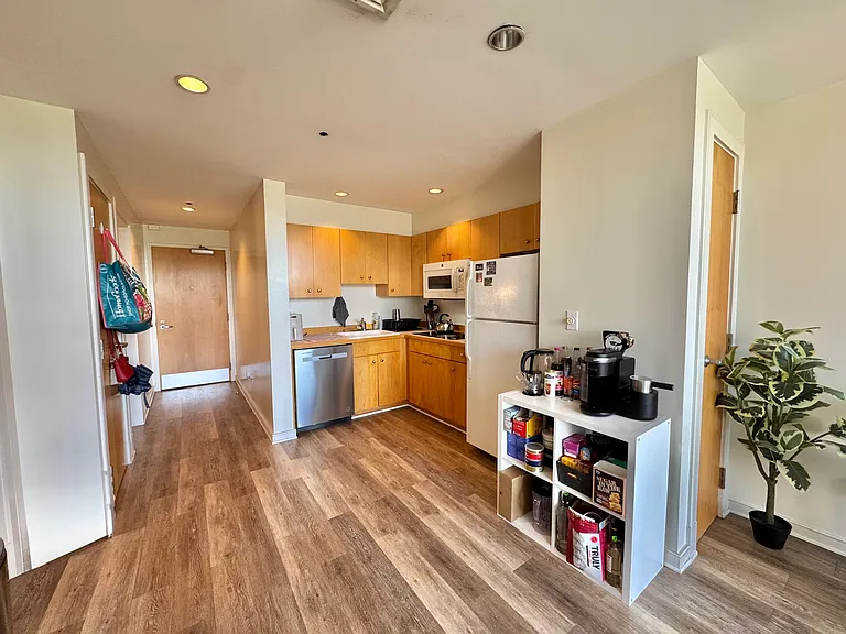 131 Tremont St #6B — Photo 7