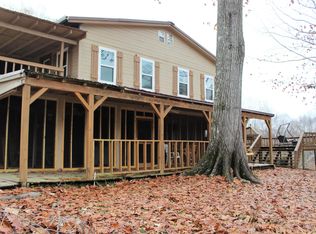 1056 Kincade Rd, Columbus, MS 39702