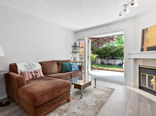 74 Miner St #102, New Westminster, BC V3L 5N6