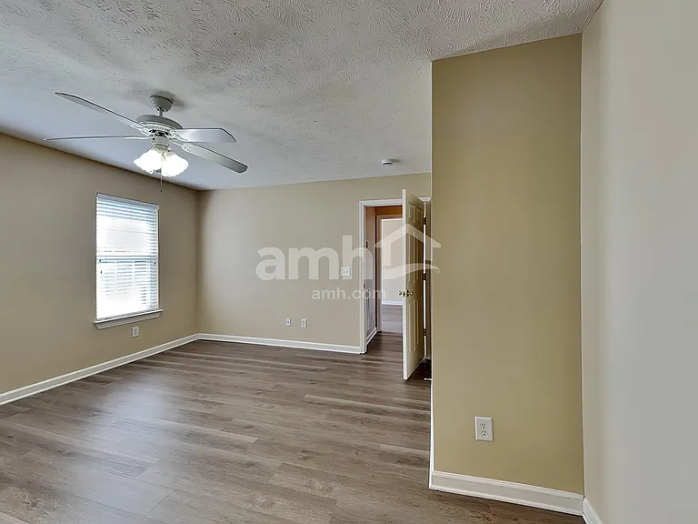 4239 Turnberry Rd — Photo 21