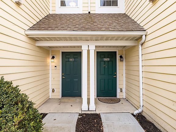 5th image of 3803 Gabrielle Dr