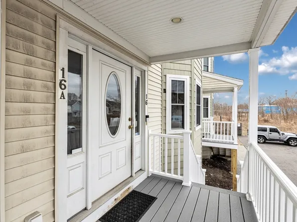 16-16 Business Ter #A, Hyde Park, MA 02136