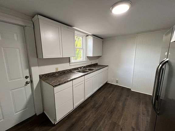 5th image of 1089-1091 E 21st Ave Unit B