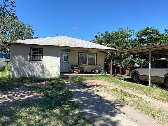 2nd image of 526 N Tornillo St