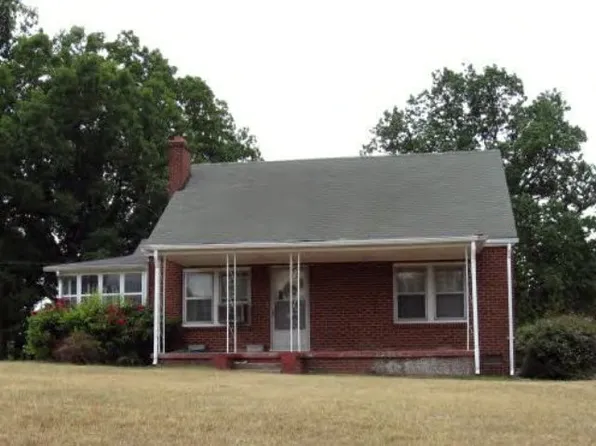 120 Doyle Rd, Ridgeway, VA 24148