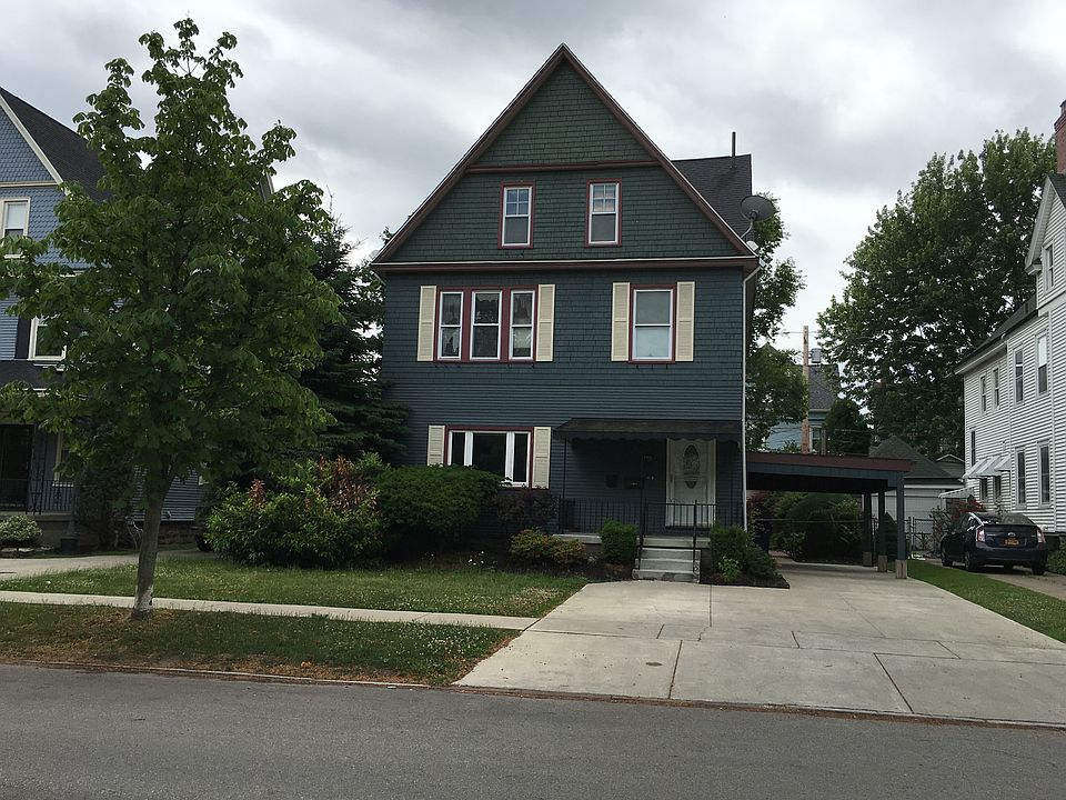 1st image of 142 Lancaster Ave