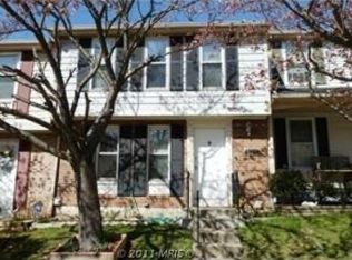 9093 Blarney Stone Dr, Springfield, VA 22152