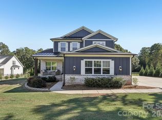 952 Armstrong Rd, Belmont, NC 28012