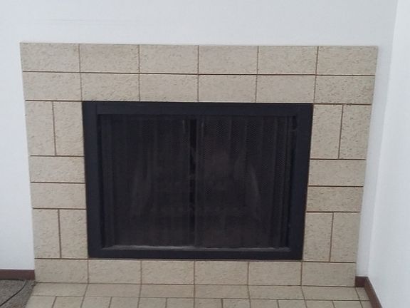 3rd image of 1588 Naval Ave