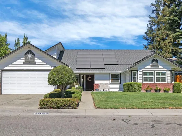 2655 Meadow Lake Dr, Stockton, CA 95207