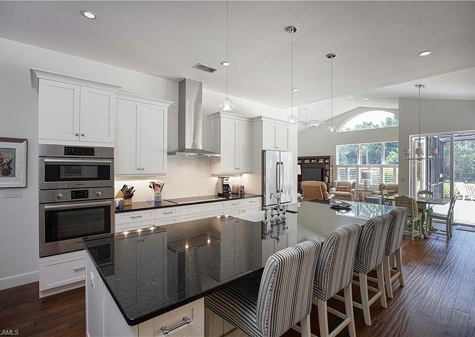 1st image of 3601 Lakemont Dr