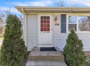 308 Hillside Rd, Westfield, MA 01085