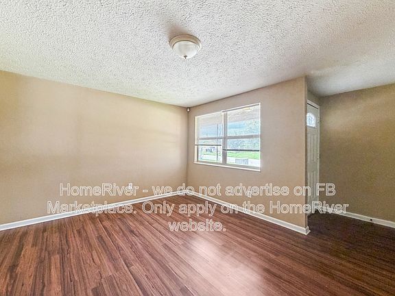3rd image of 9525 Spottswood Rd