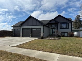 1503 14th Ave NE, Kasson, MN 55944