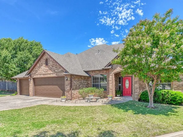 101 Summit Ridge Ct, Norman, OK 73071