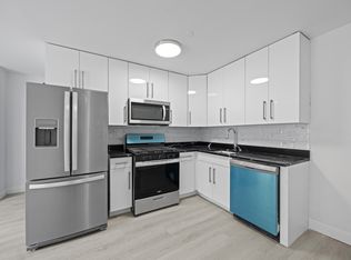 142 Huron St #1A, Brooklyn, NY 11222