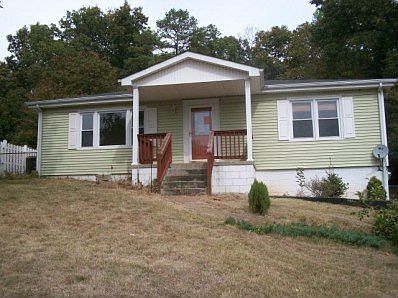1st image of 133 Pine St