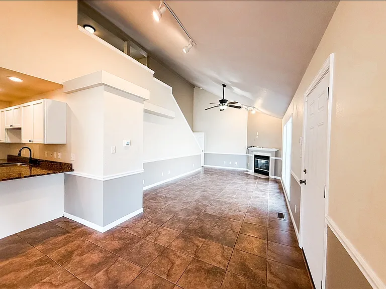 4007 Balmoral Dr — Photo 38