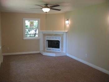 5th image of 957 Paradise Lake Dr SE
