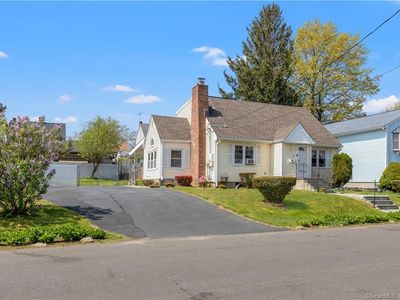 69 Marsdale Avenue, Bridgeport, CT, 06606