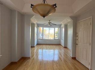 2547 W 36th St #2, Chicago, IL 60632